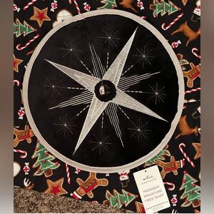 HALLMARK MIDNIGHT MINIATURE CHRISTMAS TREE SKIRT Star Wars Trek Harry Potter ‘20